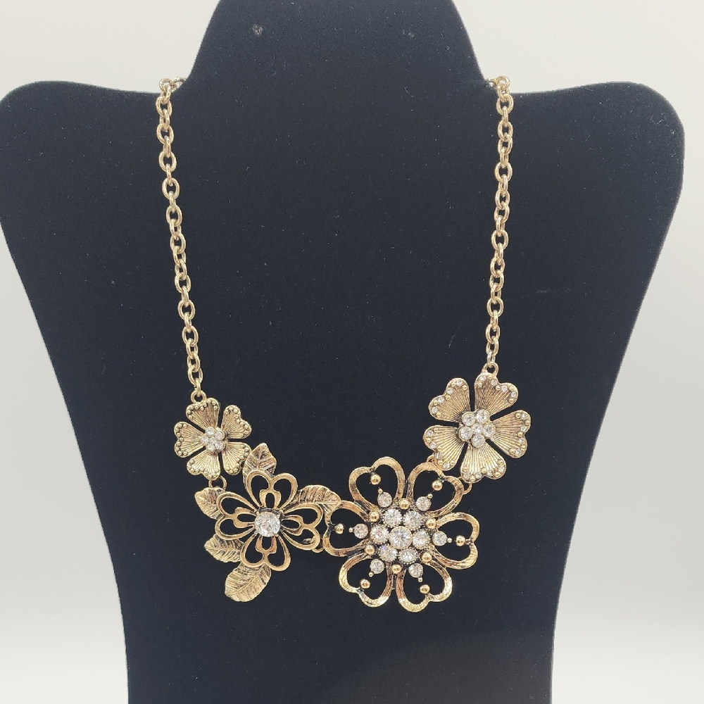 Premier Designs Gold Floral Necklace with Sparkling Accents